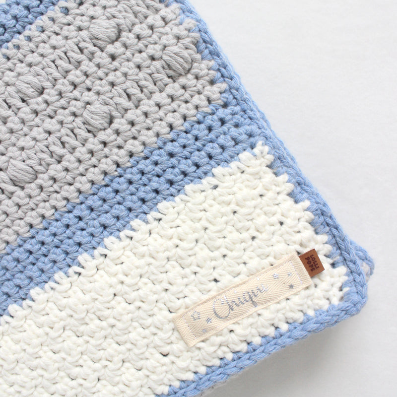 Manta Tejida Ellie Personalizada Crudo, Gris & Azul