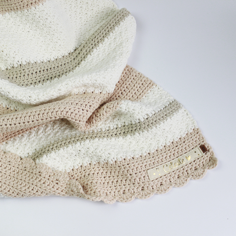 Manta Tejida Dalia Personalizada Palo rosa, Crudo & Beige