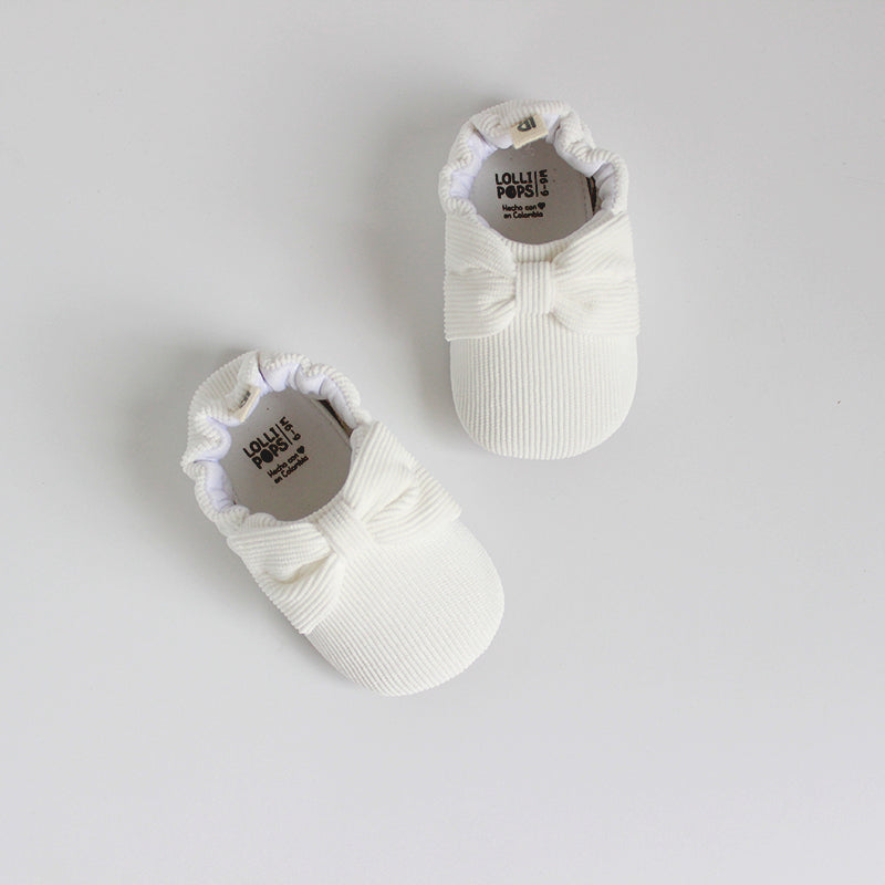 Panitta Lazo Chantilly