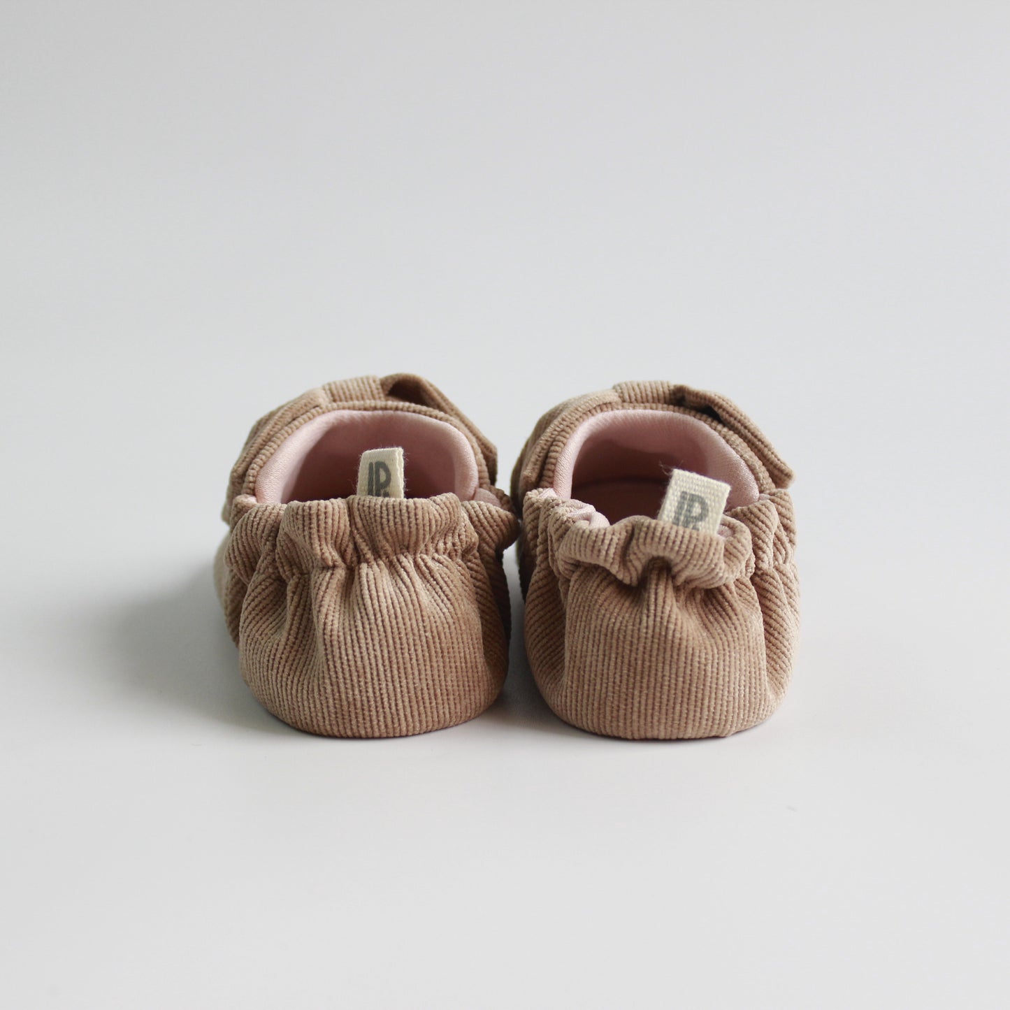 Panitta Lazo Camel